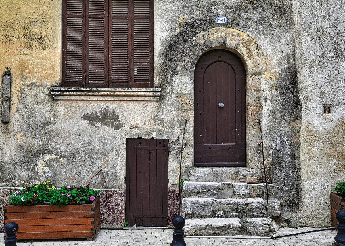 Le bornage de terrain et l'assurance habitation